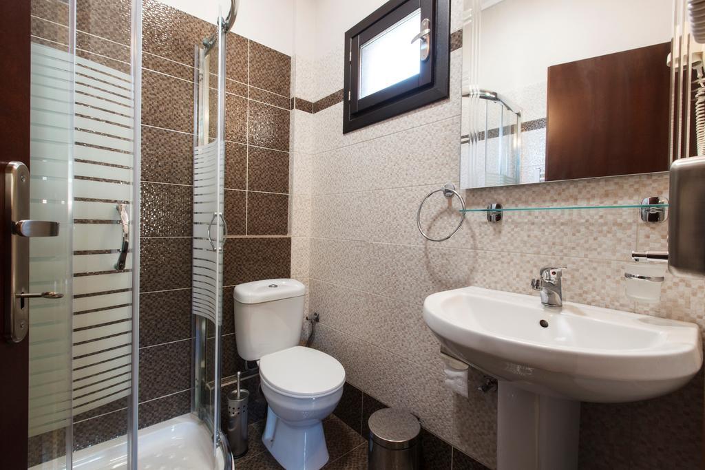 Greco Hotel Коропі Екстер'єр фото